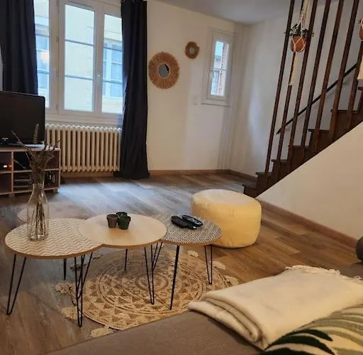 Marmoza - Maison Plein Coeur De Village * Saint-Geniez-dʼOlt